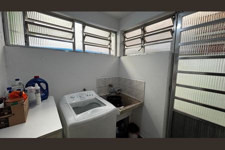 Área de Serviço de casa à venda com 3 quartos, 125m² em Jardim Utinga, Santo André