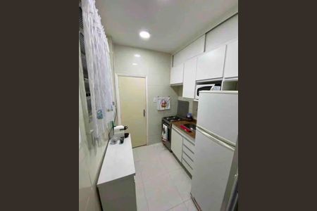 Cozinha de apartamento para alugar com 1 quarto, 30m² em Leme, Rio de Janeiro