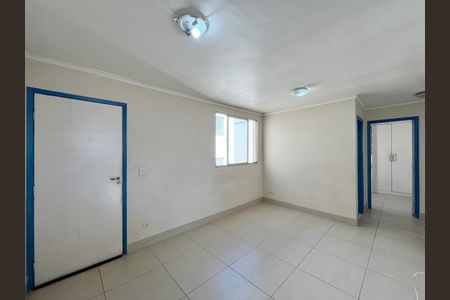 Apartamento para alugar com 60m², 3 quartos e 2 vagas Apartamento para alugar com 60m², 3 quartos e 2 vagasSala