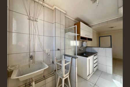 Apartamento para alugar com 60m², 3 quartos e 2 vagas Apartamento para alugar com 60m², 3 quartos e 2 vagasCozinha e Área de Serviço