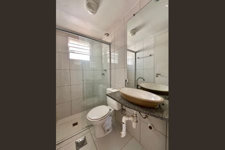 Apartamento para alugar com 60m², 3 quartos e 2 vagas Apartamento para alugar com 60m², 3 quartos e 2 vagasBanheiro