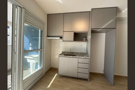 Cozinha de apartamento para alugar com 1 quarto, 49m² em Jardim Esperanca, Barueri