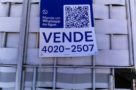 XRHX 769 de casa à venda com 3 quartos, 80m² em Vila Bertioga, São Paulo