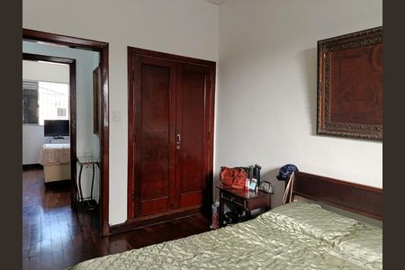 Casa para alugar com 180m², 4 quartos e 2 vagas Casa para alugar com 180m², 4 quartos e 2 vagasQuarto 2