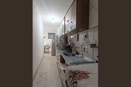 Casa para alugar com 180m², 4 quartos e 2 vagas Casa para alugar com 180m², 4 quartos e 2 vagasCozinha