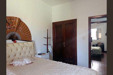 Casa para alugar com 180m², 4 quartos e 2 vagas Casa para alugar com 180m², 4 quartos e 2 vagasQuarto 1