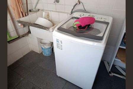 Casa para alugar com 180m², 4 quartos e 2 vagas Casa para alugar com 180m², 4 quartos e 2 vagasÁrea de Serviço