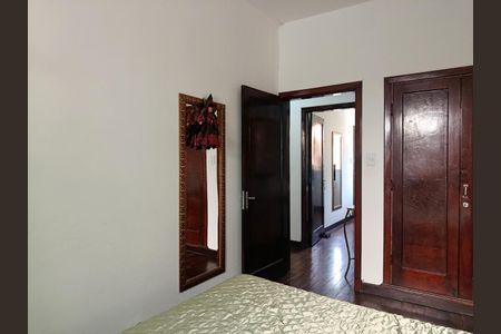 Casa para alugar com 180m², 4 quartos e 2 vagas Casa para alugar com 180m², 4 quartos e 2 vagasQuarto 2
