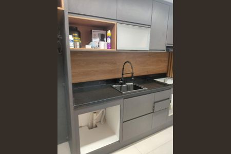 Cozinha de apartamento para alugar com 2 quartos, 50m² em Moquetá, Nova Iguaçu