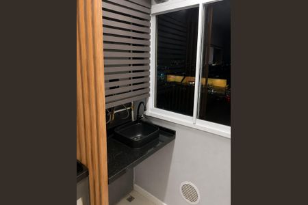 Lavanderia de apartamento para alugar com 2 quartos, 50m² em Moquetá, Nova Iguaçu
