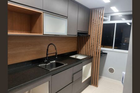 Cozinha de apartamento para alugar com 2 quartos, 50m² em Moquetá, Nova Iguaçu