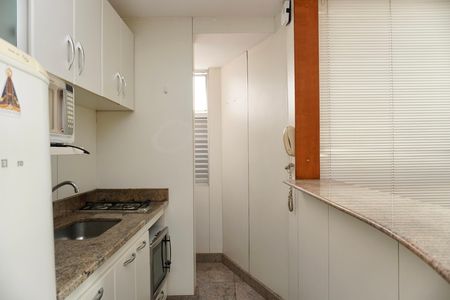 Apartamento para alugar com 53m², 2 quartos e 1 vaga Apartamento para alugar com 53m², 2 quartos e 1 vagaCozinha e Área de Serviço