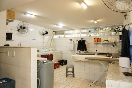 Apartamento para alugar com 53m², 2 quartos e 1 vaga Apartamento para alugar com 53m², 2 quartos e 1 vagaÁrea comum - Lavanderia