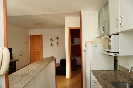 Apartamento para alugar com 53m², 2 quartos e 1 vaga Apartamento para alugar com 53m², 2 quartos e 1 vagaCozinha e Área de Serviço