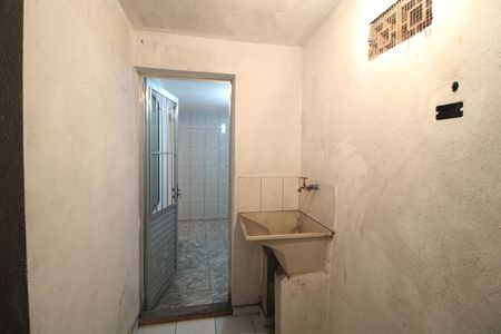 Lavanderia de casa para alugar com 1 quarto, 35m² em Jardim Varginha, São Paulo
