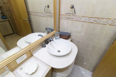 Apartamento à venda com 126m², 3 quartos e 3 vagasBanheiro