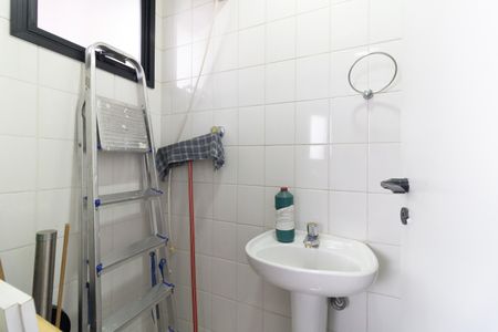 Apartamento à venda com 126m², 3 quartos e 3 vagasBanheiro de Serviço 