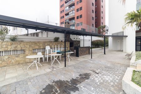Apartamento à venda com 126m², 3 quartos e 3 vagasChurrasqueira 