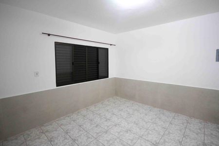 Quarto de casa para alugar com 2 quartos, 120m² em Jardim Bandeirante (sao Rafael), São Paulo