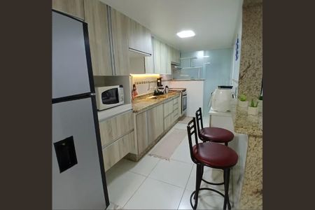 Apartamento para alugar com 80m², 2 quartos e 2 vagas Apartamento para alugar com 80m², 2 quartos e 2 vagasCozinha