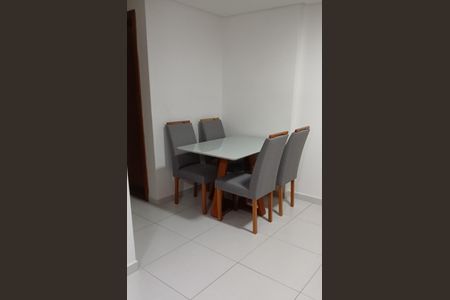 Apartamento para alugar com 80m², 2 quartos e 2 vagas Apartamento para alugar com 80m², 2 quartos e 2 vagasSala