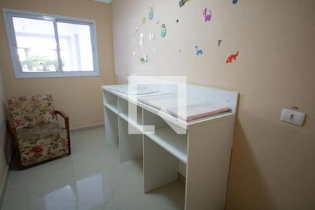 Apartamento para alugar com 80m², 2 quartos e 2 vagas Apartamento para alugar com 80m², 2 quartos e 2 vagasQuarto