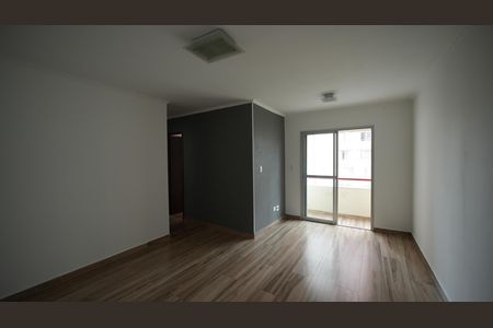 Apartamento à venda com 3 quartos, 69m² em Jardim do Estádio, Santo André