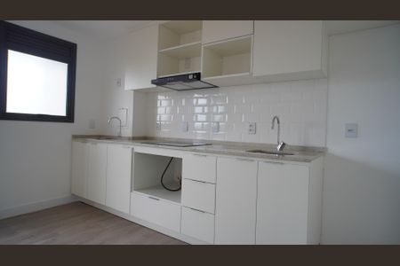 Cozinha  de kitnet/studio para alugar com 1 quarto, 36m² em Jardim do Salso, Porto Alegre