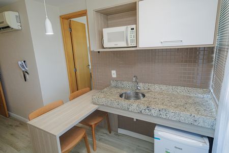 Cozinha de apartamento para alugar com 1 quarto, 35m² em Campo Grande, Rio de Janeiro