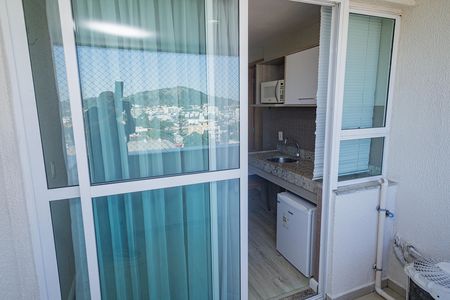 Apartamento para alugar com 35m², 1 quarto e sem vaga Apartamento para alugar com 35m², 1 quarto e sem vagaVaranda