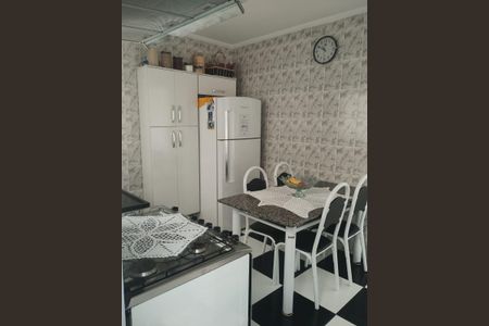 Casa de condomínio à venda com 50m², 2 quartos e 1 vaga Casa de condomínio à venda com 50m², 2 quartos e 1 vagaCozinha