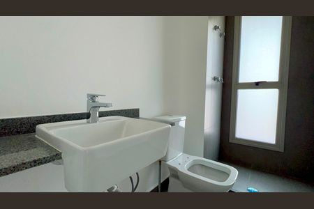 Apartamento à venda com 126m², 3 quartos e 2 vagas Apartamento à venda com 126m², 3 quartos e 2 vagasBanheiro