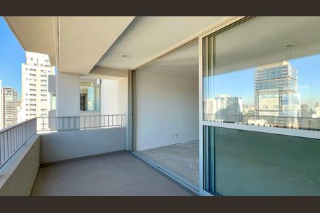 Apartamento à venda com 126m², 3 quartos e 2 vagas Apartamento à venda com 126m², 3 quartos e 2 vagasVaranda da Sala