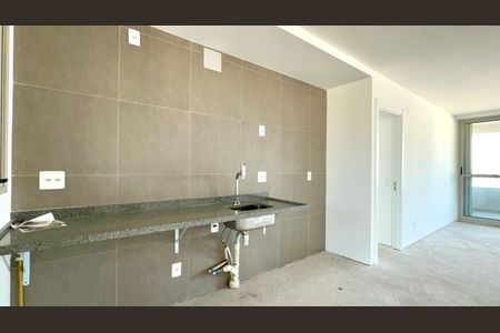 Apartamento à venda com 126m², 3 quartos e 2 vagas Apartamento à venda com 126m², 3 quartos e 2 vagasCozinha