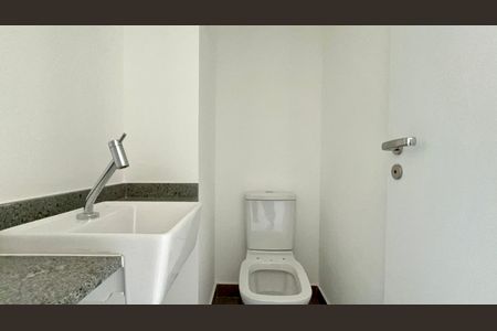 Apartamento à venda com 126m², 3 quartos e 2 vagas Apartamento à venda com 126m², 3 quartos e 2 vagasLavabo
