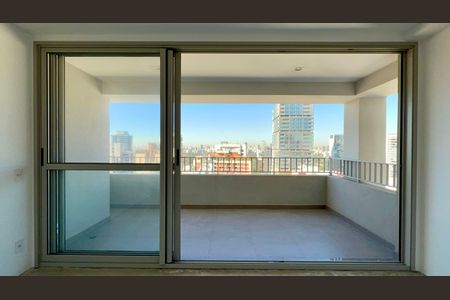 Apartamento à venda com 126m², 3 quartos e 2 vagas Apartamento à venda com 126m², 3 quartos e 2 vagasVaranda