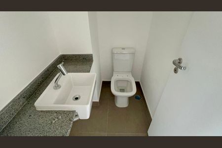 Apartamento à venda com 126m², 3 quartos e 2 vagas Apartamento à venda com 126m², 3 quartos e 2 vagasLavabo