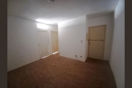Apartamento à venda com 50m², 2 quartos e 1 vaga Apartamento à venda com 50m², 2 quartos e 1 vagaSala