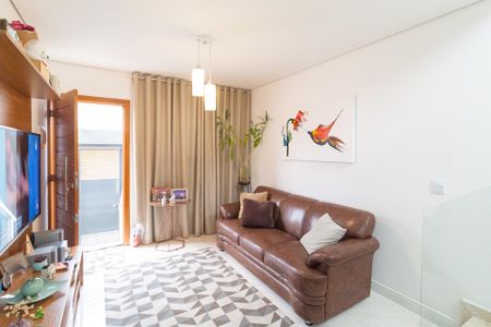 Sala de casa de condomínio à venda com 2 quartos, 64m² em Pestana, Osasco