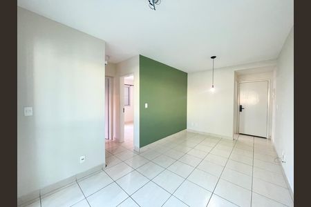 Sala de apartamento à venda com 2 quartos, 60m² em Santa Monica, Belo Horizonte
