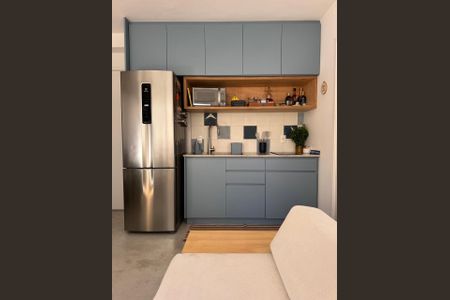 Cozinha de apartamento para alugar com 1 quarto, 26m² em Vila Buarque, São Paulo