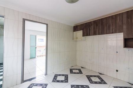 Casa para alugar com 75m², 2 quartos e 2 vagas Casa para alugar com 75m², 2 quartos e 2 vagasCozinha