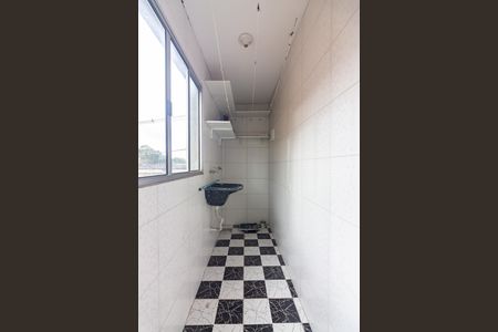 Área de Serviço de casa para alugar com 2 quartos, 75m² em Bandeiras, Osasco