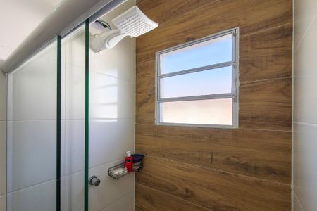 Casa de condomínio para alugar com 80m², 2 quartos e 1 vaga Casa de condomínio para alugar com 80m², 2 quartos e 1 vagaBanheiro