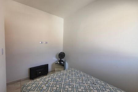 Casa de condomínio para alugar com 80m², 2 quartos e 1 vaga Casa de condomínio para alugar com 80m², 2 quartos e 1 vagaQuarto 1