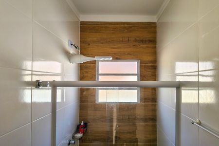 Casa de condomínio para alugar com 80m², 2 quartos e 1 vaga Casa de condomínio para alugar com 80m², 2 quartos e 1 vagaBanheiro