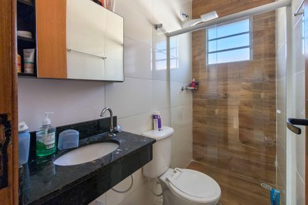 Casa de condomínio para alugar com 80m², 2 quartos e 1 vaga Casa de condomínio para alugar com 80m², 2 quartos e 1 vagaBanheiro