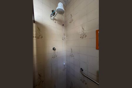 Banheiro de casa à venda com 2 quartos, 114m² em Vila Moinho Velho, São Paulo
