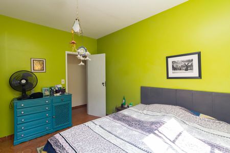 Casa para alugar com 300m², 3 quartos e 3 vagas Casa para alugar com 300m², 3 quartos e 3 vagasQuarto 2