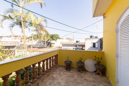Casa para alugar com 300m², 3 quartos e 3 vagas Casa para alugar com 300m², 3 quartos e 3 vagasSacada
